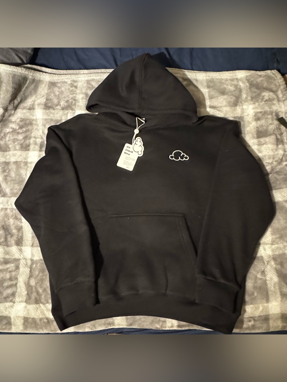On Cloud Nine Black Pullover Hoodie with Cloud Logo NWT- Cushion in sleeve cuffs